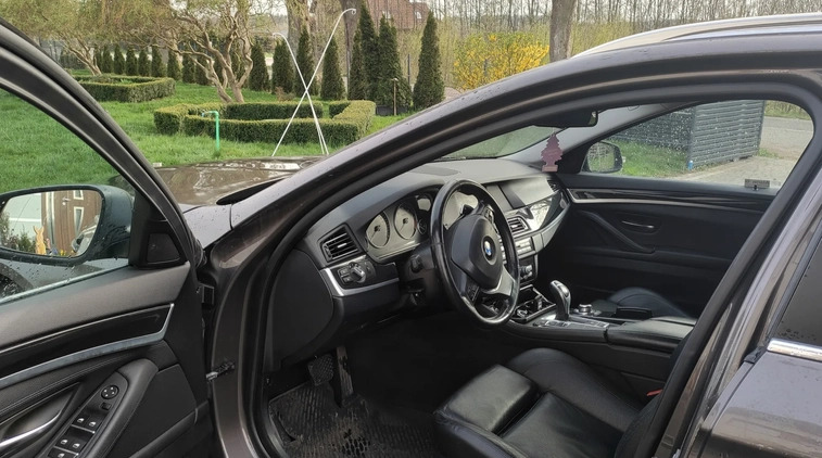 BMW Seria 5 cena 46500 przebieg: 279000, rok produkcji 2012 z Drobin małe 172